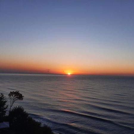 Byala Vista Cliff Apartments ภายนอก รูปภาพ