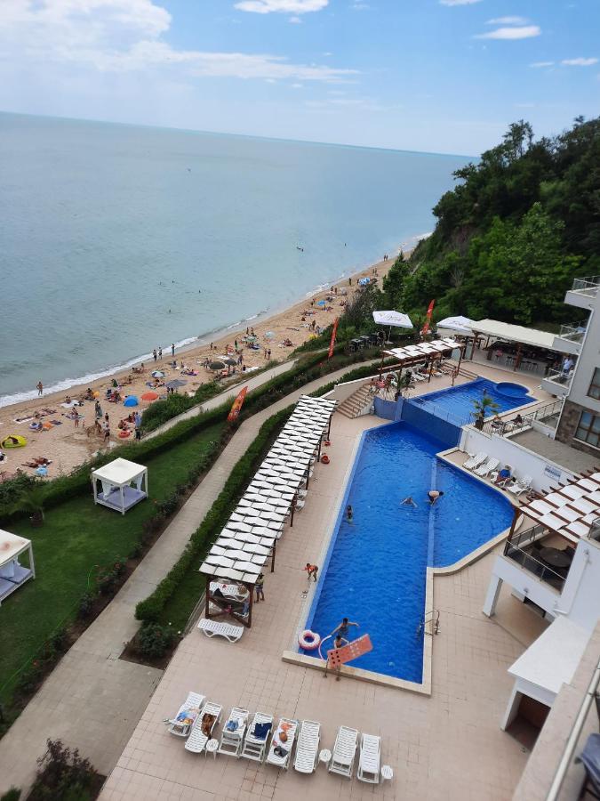 Byala Vista Cliff Apartments ภายนอก รูปภาพ