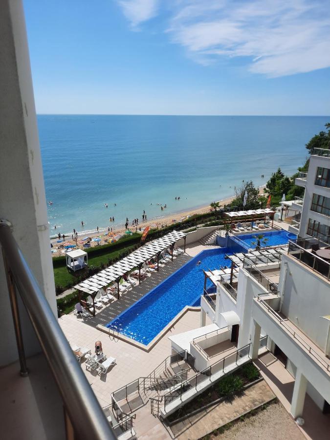 Byala Vista Cliff Apartments ภายนอก รูปภาพ