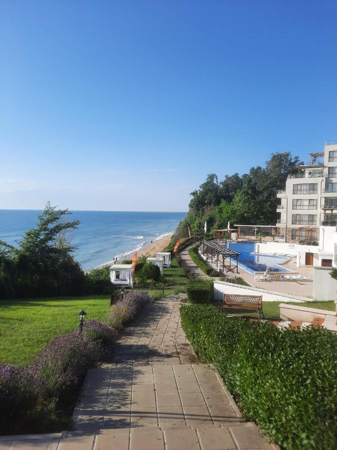 Byala Vista Cliff Apartments ภายนอก รูปภาพ